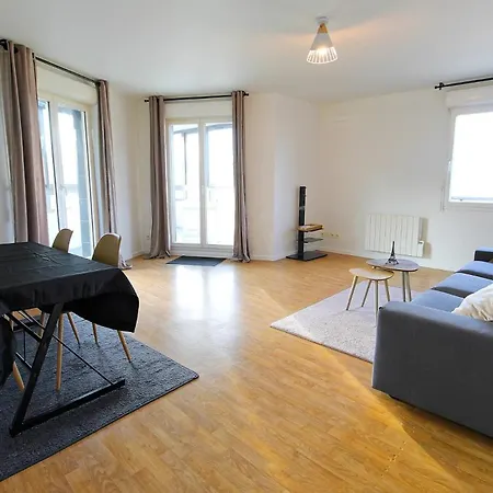 Apartment F4 Avec Parking Et Terrasse Rouen